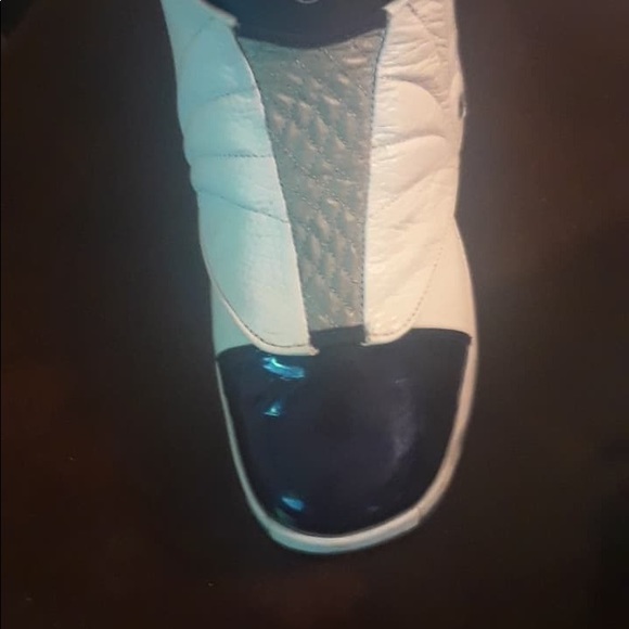 Jordan retro 16’s sz9 - Picture 3 of 5